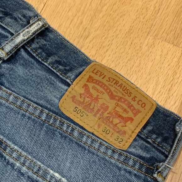 Vintage Levi’s red tab 505s 30”x 30.5” - Picture 5 of 5